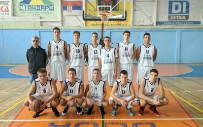 Позивни кошаркашки турнир гимназија у Жабљу, прво место.